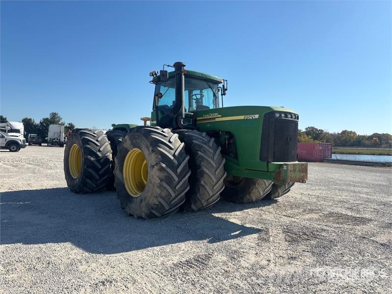 John Deere 9520 Další