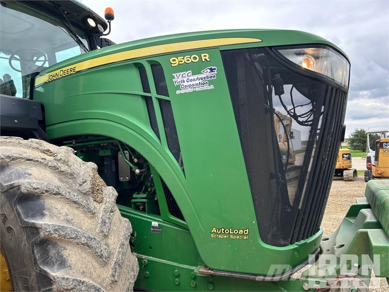 John Deere 9560R ماكينات زراعية - غير ذلك