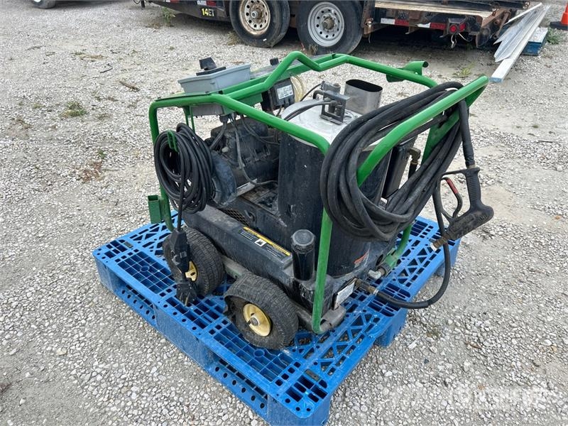 John Deere AC-2000EH Electric Pressure Washer 低圧洗浄器