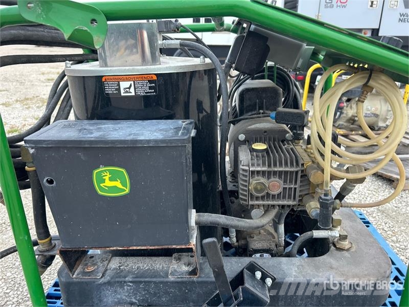 John Deere AC-2000EH Pressure Washer Korkeapainepesurit