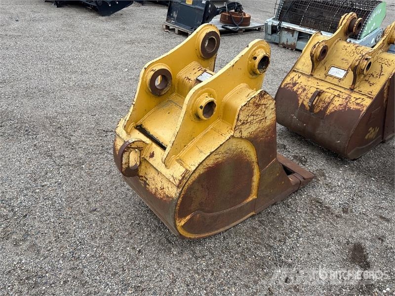 John Deere AT339072 30 in .65 cyd Digging Excavator Bucket Kašike / Korpe