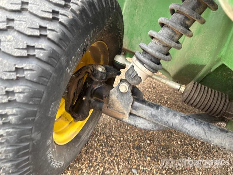 John Deere Gator TE4x2 Electric 4x2 Utility Vehicle 多用途機械