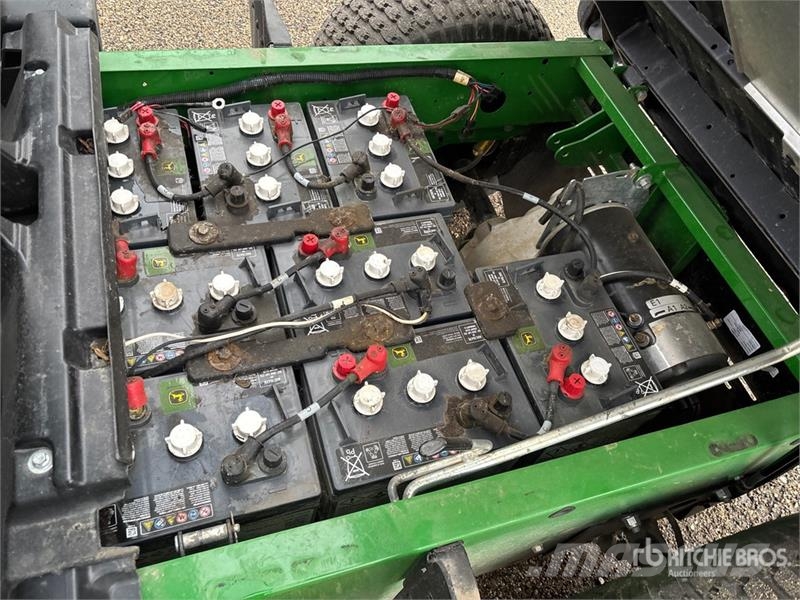 John Deere Gator TE4x2 Electric 4x2 Utility Vehicle 多用途機械