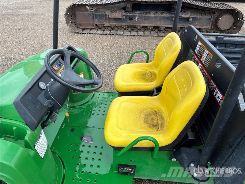 John Deere Gator TE4x2 Electric 4x2 Utility Vehicle 多用途機械