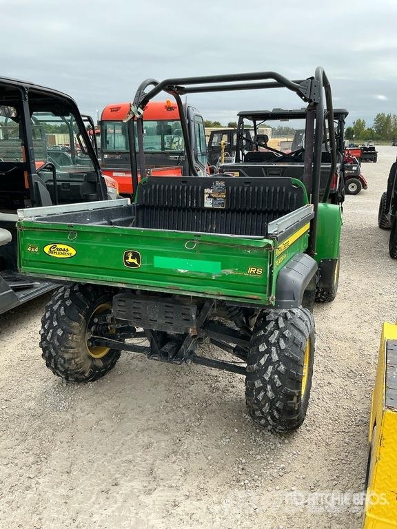 John Deere Gator XUV Pomožni stroji