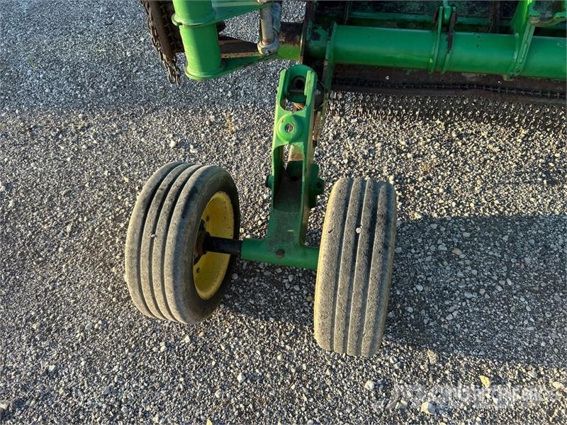 John Deere HX15 15 ft Flex Wing Rotary Cutter Ботвоудалители