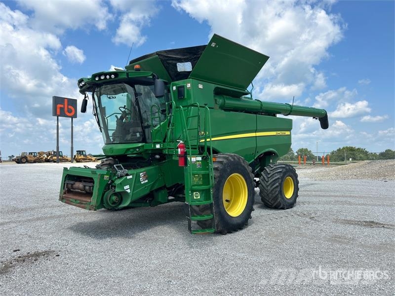 John Deere S780 4x4 Combine Harvester Teraviljakombainid
