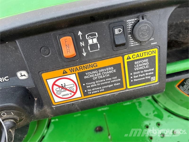 John Deere TE Gator 4x2 Utility Vehicle Utility machines