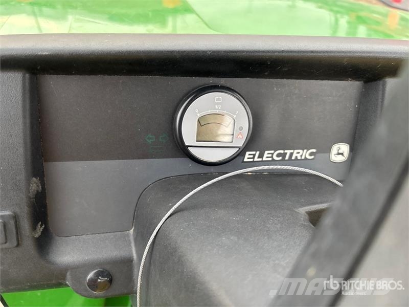 John Deere TE Gator 4x2 Utility Vehicle 多用途機械
