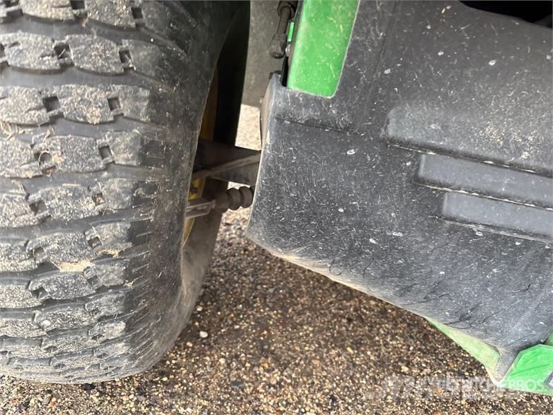 John Deere TE Gator 4x2 Utility Vehicle Utility machines