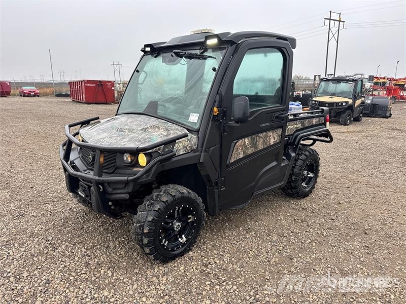 John Deere XUV835M 4x4 Utility Vehicle Masini utilitare