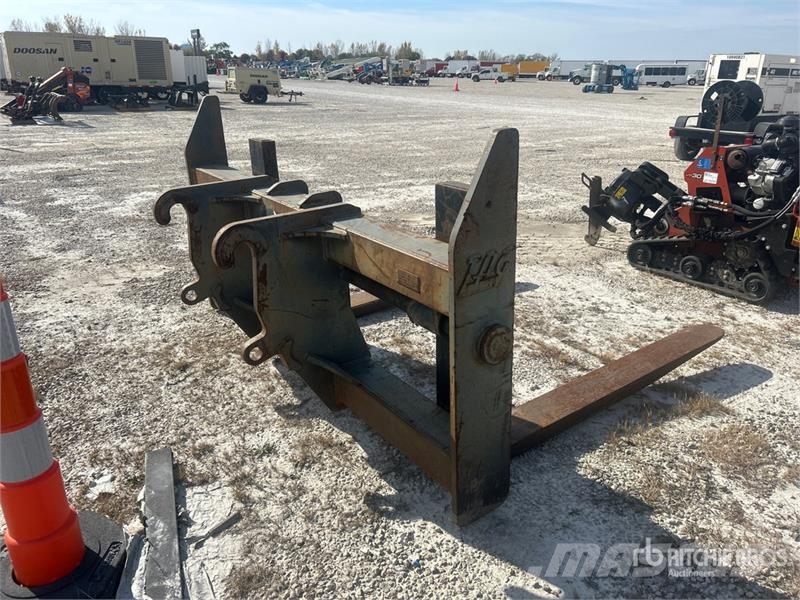 JRB 96 in Backhoe Forks Furci
