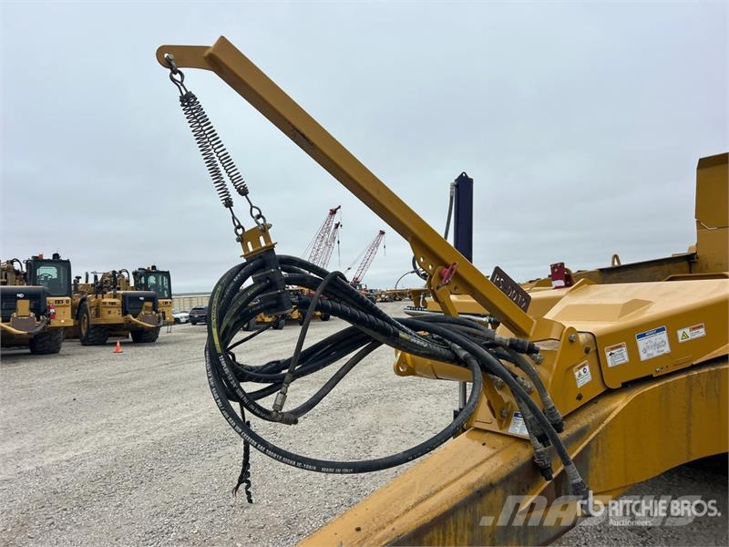 K-Tec 1236 4 Tire Hydraulic Pull Scraper Скрепери