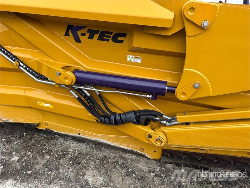 K-Tec 1236 4 Tire Hydraulic Pull Scraper Frezen