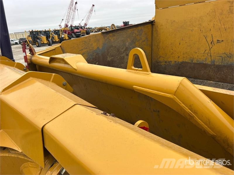 K-Tec 1236 4 Tire Hydraulic Pull Scraper Скрепери