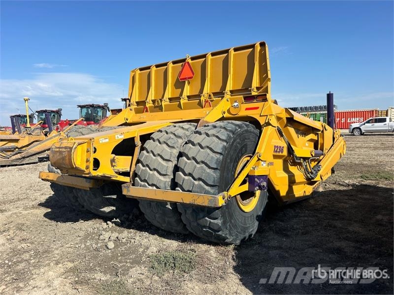 K-Tec 1236 4 Tire Hydraulic Pull Scraper Schaktvagnar