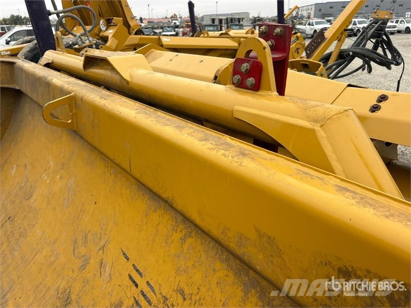 K-Tec 1236 4 Tire Hydraulic Pull Scraper Скрепери