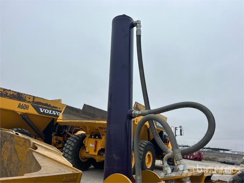 K-Tec 1236 4 Tire Hydraulic Pull Scraper Скрепери