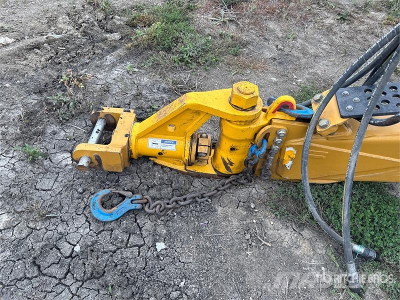 K-Tec 1236 4 Tire Hydraulic Pull Scraper Kaavinvaunut
