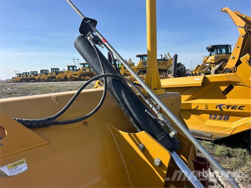 K-Tec 1814 216 in Land Leveler 滾壓機