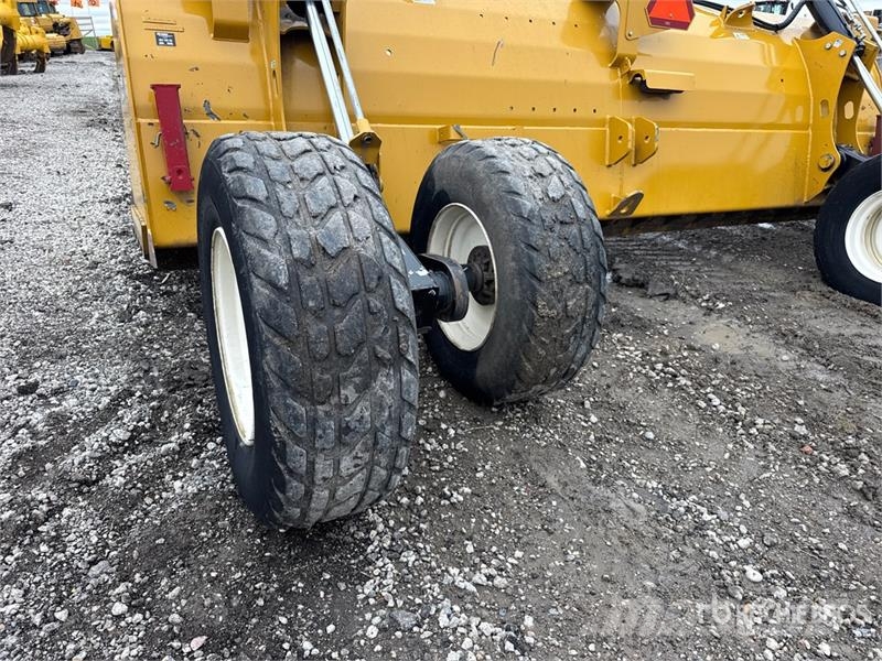 K-Tec 1814FX 216 in Land Leveler Rodillos