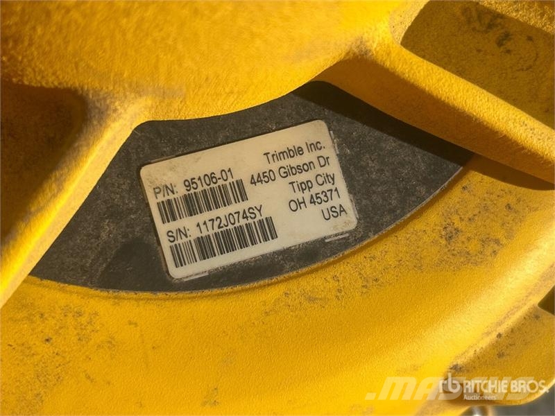 K-Tec 1814FX 216 in Land Leveler Дорожні котки