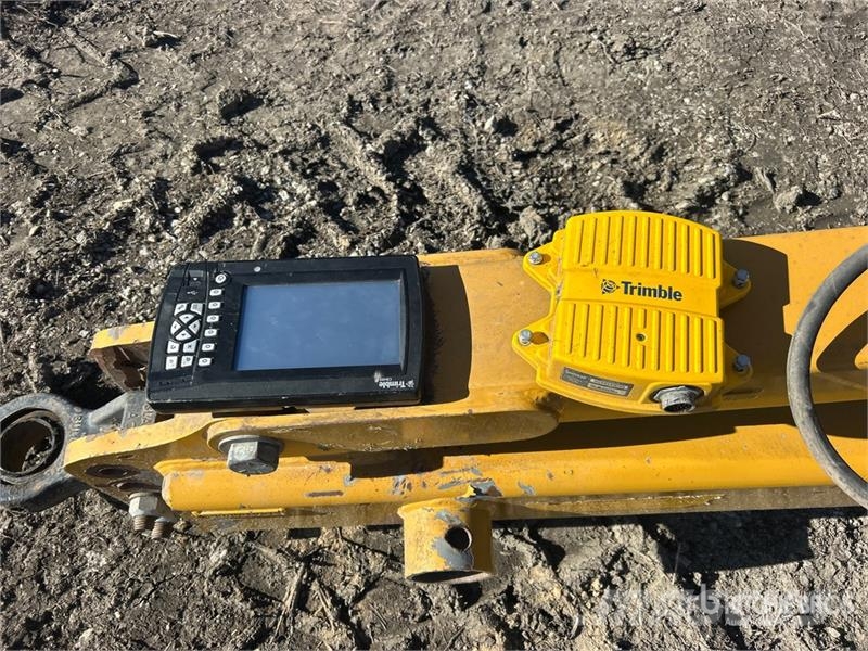 K-Tec 1814FX 216 in Land Leveler Дорожні котки