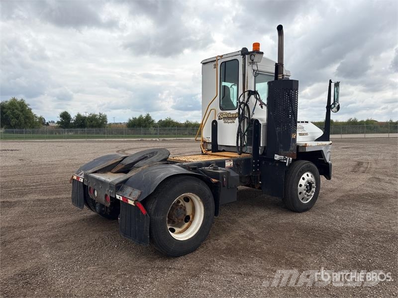 Kalmar Ottawa 4x2 Spotter Truck Terminālie traktori