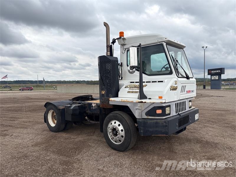 Kalmar Ottawa 4x2 Spotter Truck Terminālie traktori