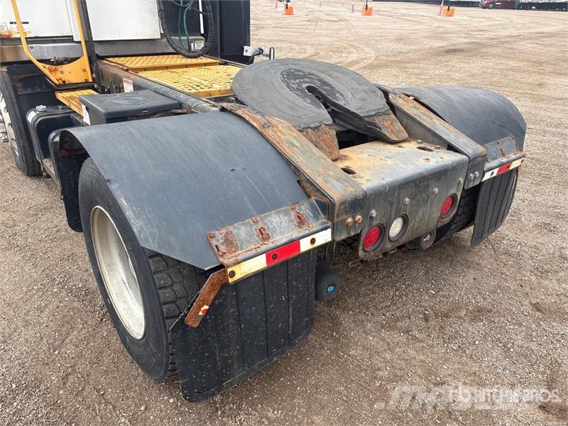 Kalmar Ottawa 4x2 Spotter Truck Terminālie traktori