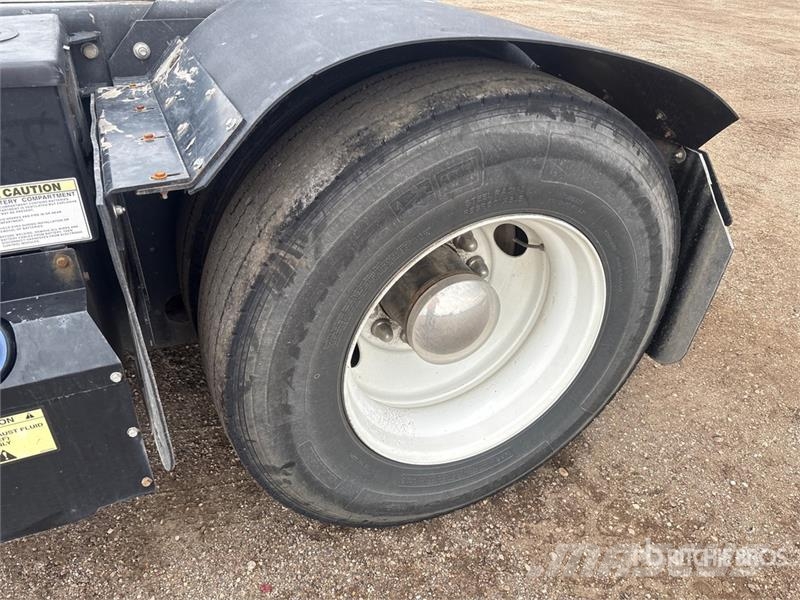 Kalmar T2 4x2 4x2 Spotter Truck Terminālie traktori