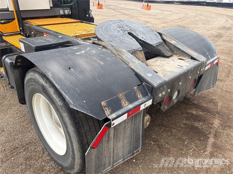 Kalmar T2 4x2 4x2 Spotter Truck Terminālie traktori