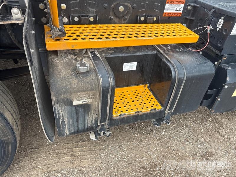 Kalmar T2 4x2 4x2 Spotter Truck Terminālie traktori