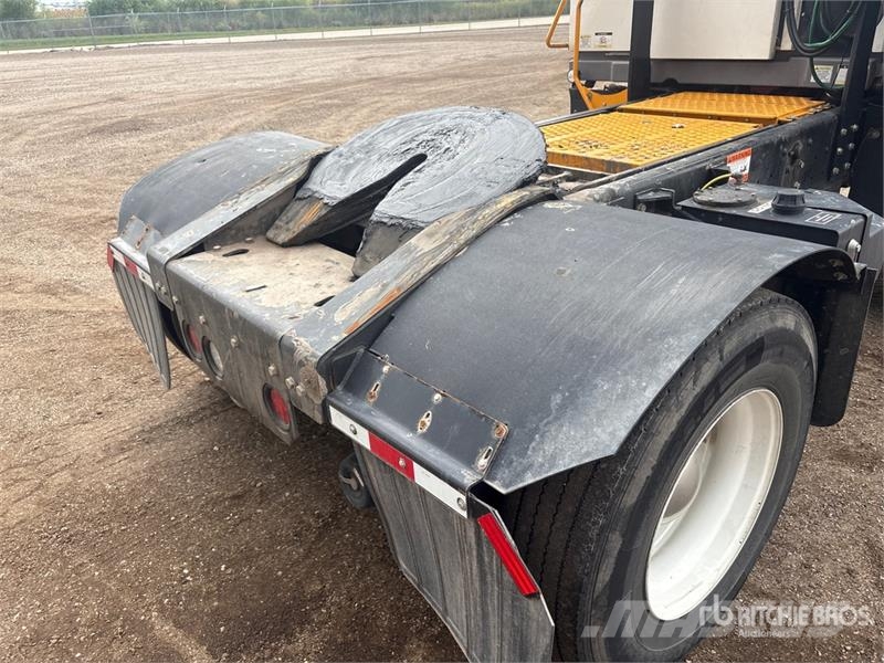 Kalmar T24X2 4x2 Spotter Truck Terminal tractors