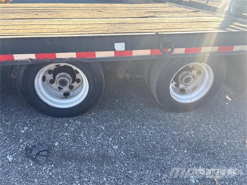 Kaufman 25 ft T/A Equipment Trailer Járműszállító pótkocsik