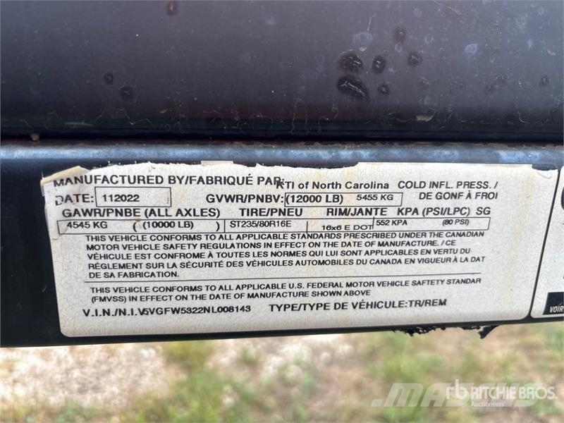 Kaufman FW-10K-56LPS T/A 3 Car Open Car Carrier Trailer (U Semirremolques para transporte de vehículos
