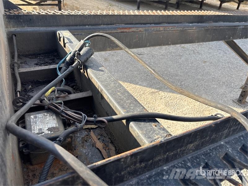 Kaufman FW50LP T/A Open Car Carrier Trailer Semirimorchi per il trasporto di veicoli