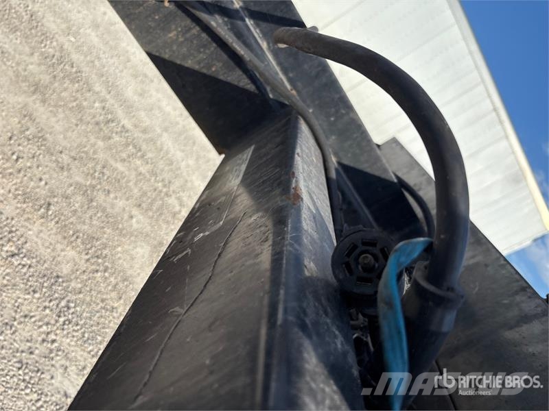 Kaufman FW50LP T/A Open Car Carrier Trailer Semirimorchi per il trasporto di veicoli