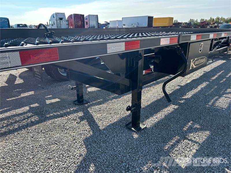 Kaufman FWK-10K-56LPS T/A Open Car Carrier Trailer Polprikolice za prevoz vozil
