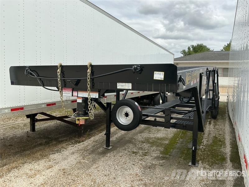 Kaufman Tri/A Open Car Carrier Trailer Autotransportauflieger
