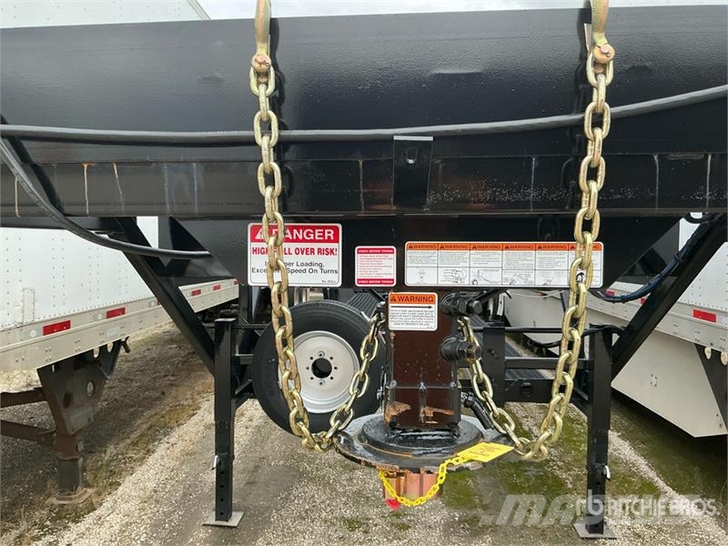 Kaufman Tri/A Open Car Carrier Trailer Autotransportauflieger