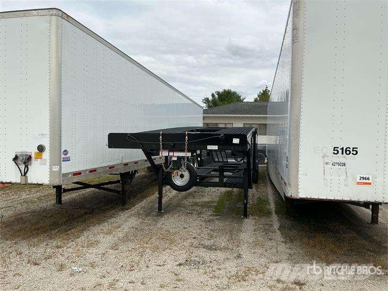 Kaufman Tri/A Open Car Carrier Trailer Autotransportauflieger