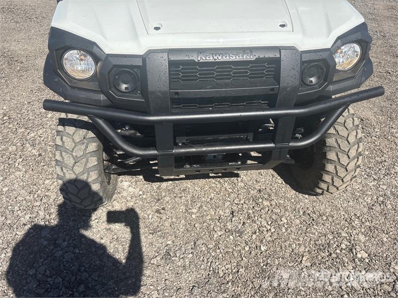 Kawasaki Pro-DXT 4x4 Utility Vehicle Pomoćne mašine