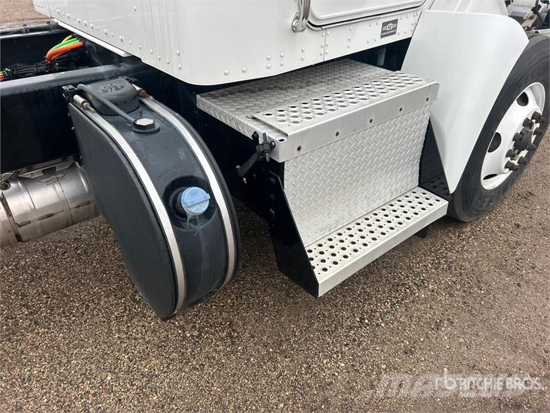Kenworth 4x2 Cab and Chassis Kabine i unutrašnjost