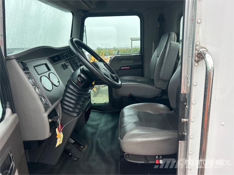 Kenworth 4x2 Cab and Chassis Kabine i unutrašnjost