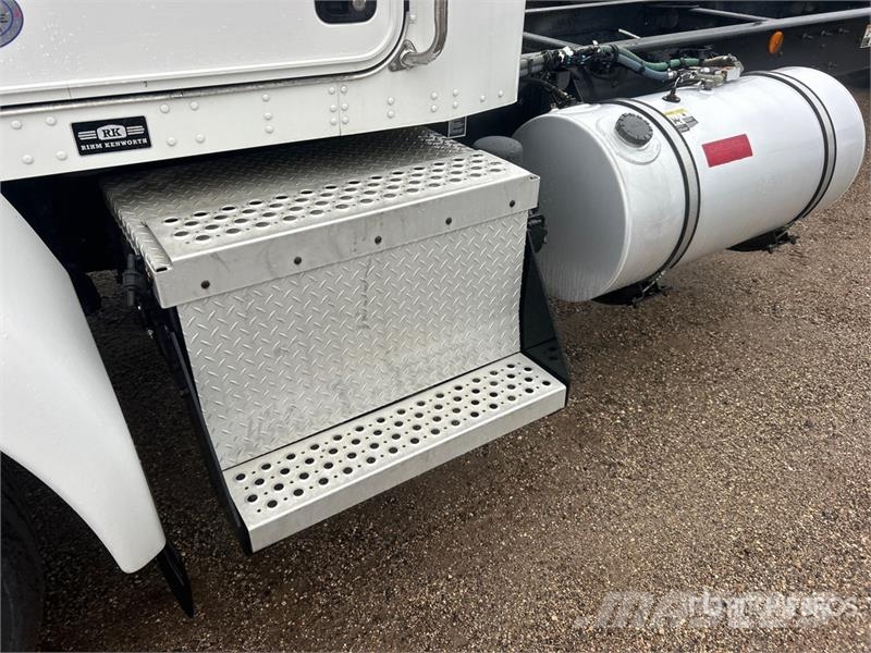 Kenworth 4x2 Cab and Chassis Kabine i unutrašnjost