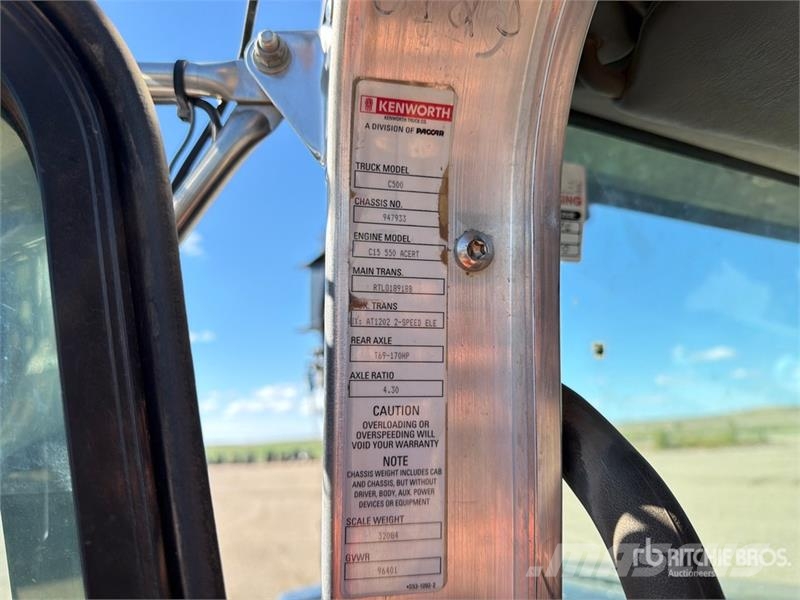 Kenworth C500 Kamioni sa kranom