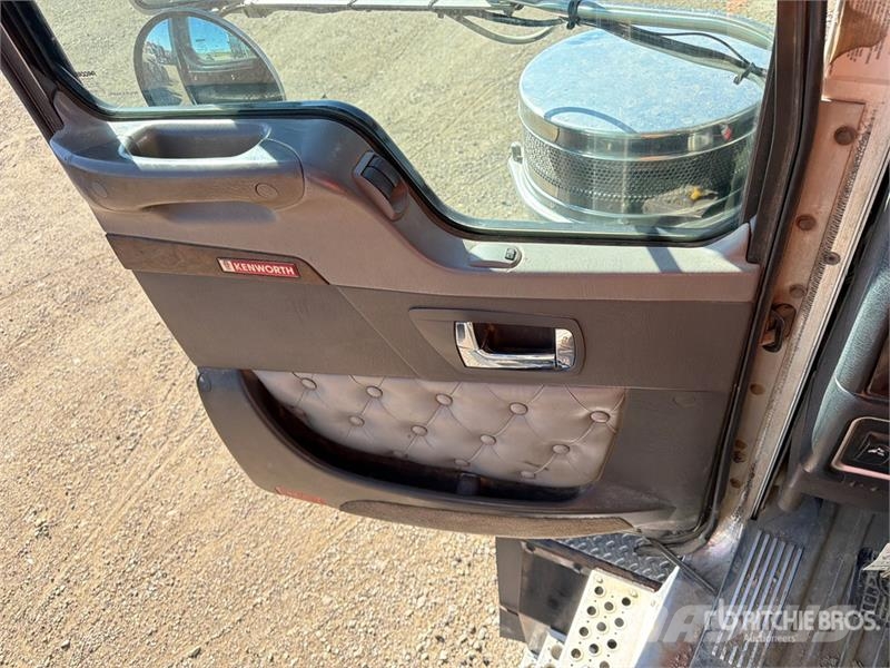 Kenworth C500 Kamioni sa kranom