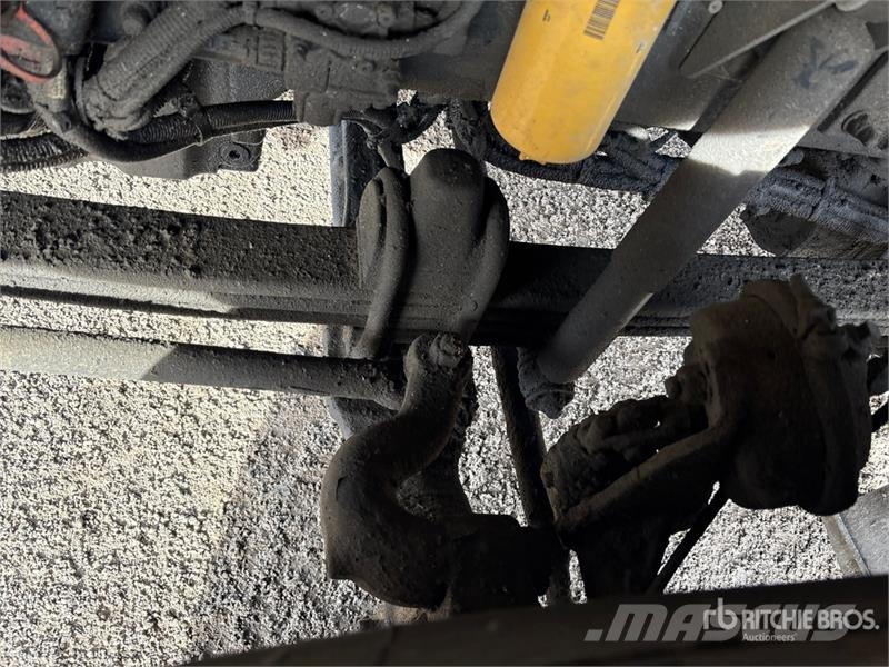 Kenworth NBT45 45 ton Straight Boom on Kenworth T800 10x4 B Vlakke laadvloer met kraan