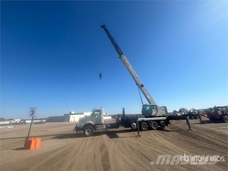 Kenworth NBT45 45 ton Straight Boom on Kenworth T800 10x4 B 起重车